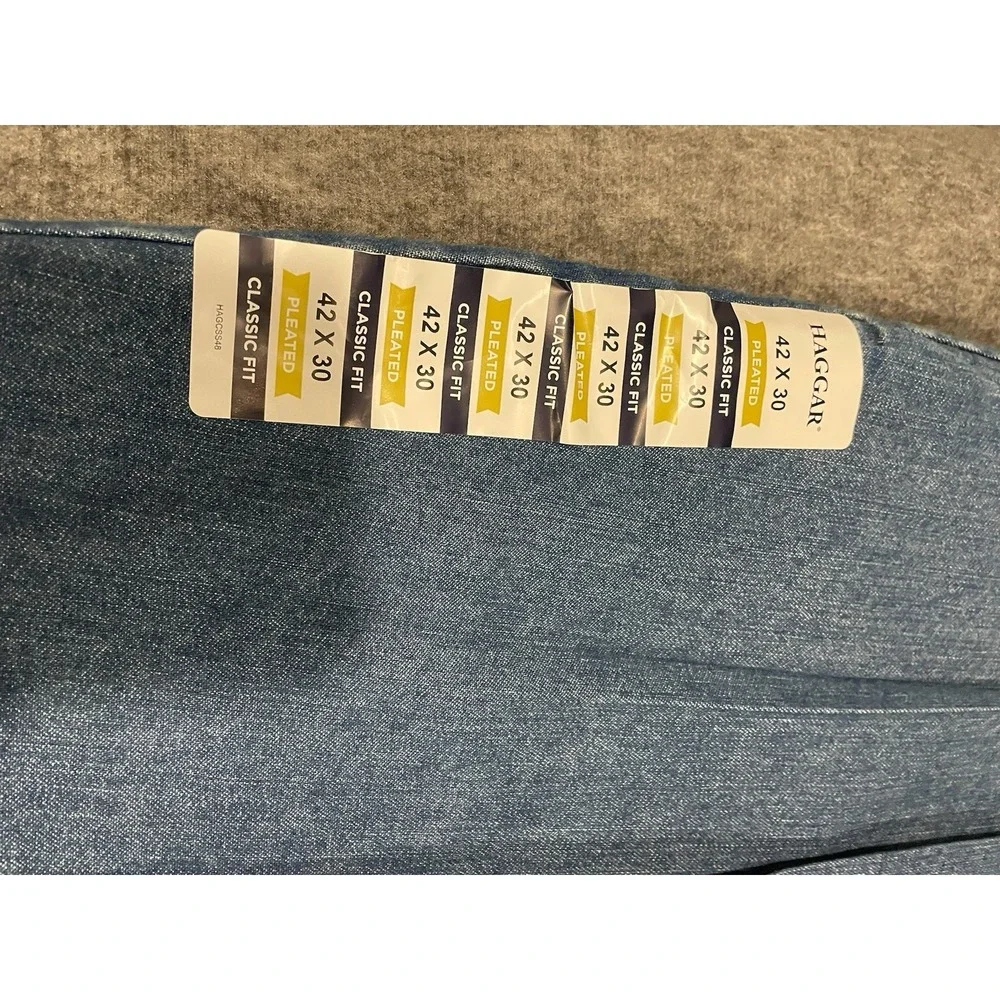 Haggar Jeans Mens 42x30 Blue Denim‎ Pleated Straight Leg Classic NEW WITH TAGS!!